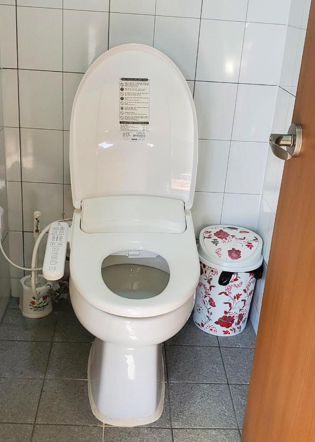 Vila Wolamjae Kjongdžu Exteriér fotografie