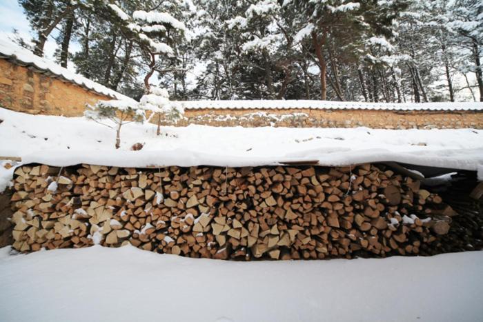 Vila Wolamjae Kjongdžu Exteriér fotografie